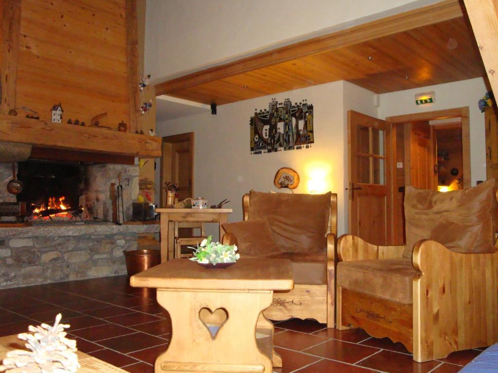 Willa La Joubarbe Au Balcon Du Mont-Blanc Sallanches Zewnętrze zdjęcie